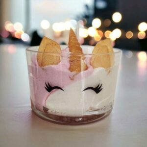 BOUGIE-BONBON-DELICE licorne gourmande peau d'ane chantilly