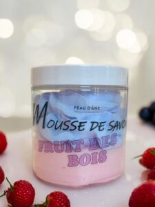 Mousse de savon fruits des bois peau d'ane chantillly