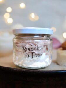 brioche au four bougie pot peau d'ane chantilly