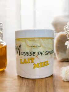 mousse de savon au miel peau d'ane chantilly