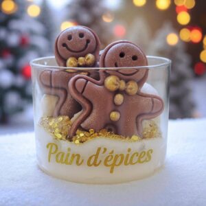 bougie gourmande de noel peau d'ane féérique pain d'epices famille